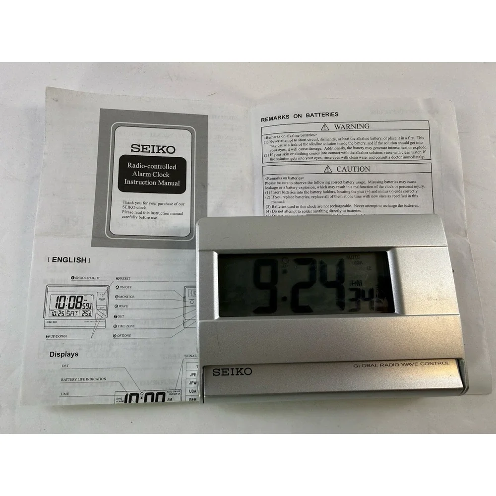 VTG Seiko Digital Travel Alarm Clock Model QHL004S With Snooze & Light Silver